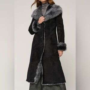 Beautiful genuine Shearling, black w grey. Pure luxury.